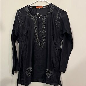 Phelgye Collection Black Embroidered Blouse